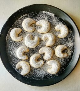 almond crescents