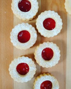 Linzer cookies