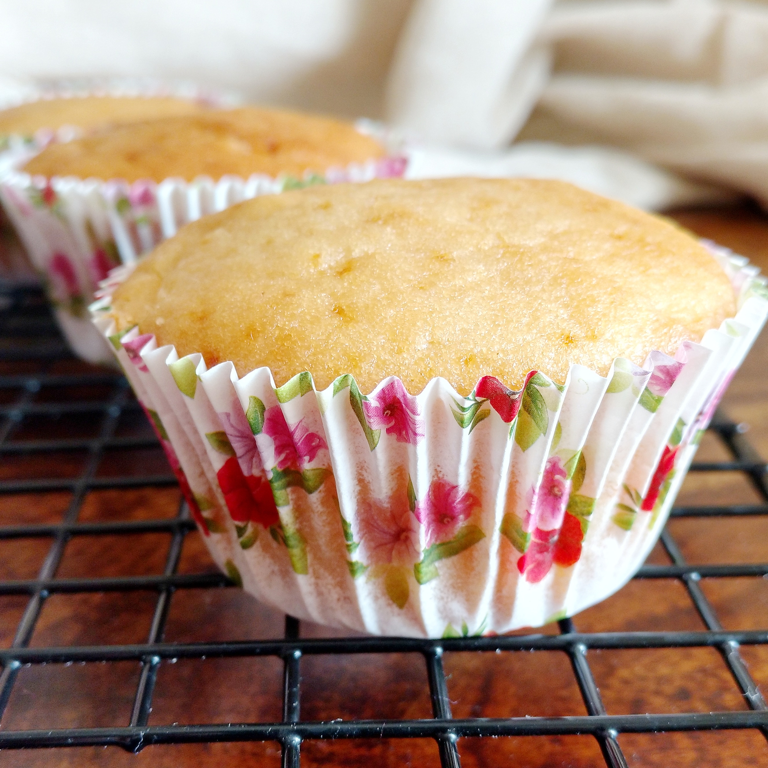 eggless vanilla cupcakes