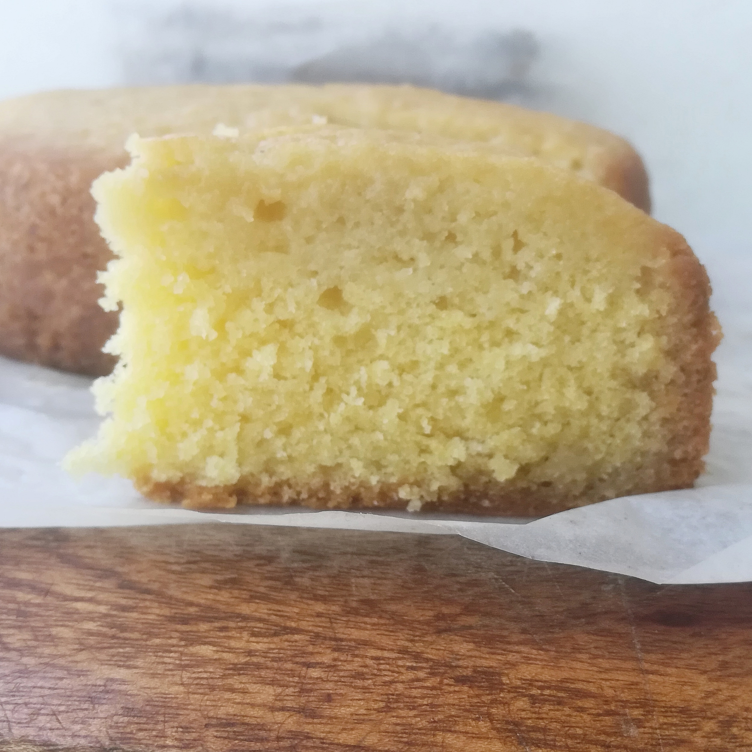 Lemon grass and ginger drizzle cake
