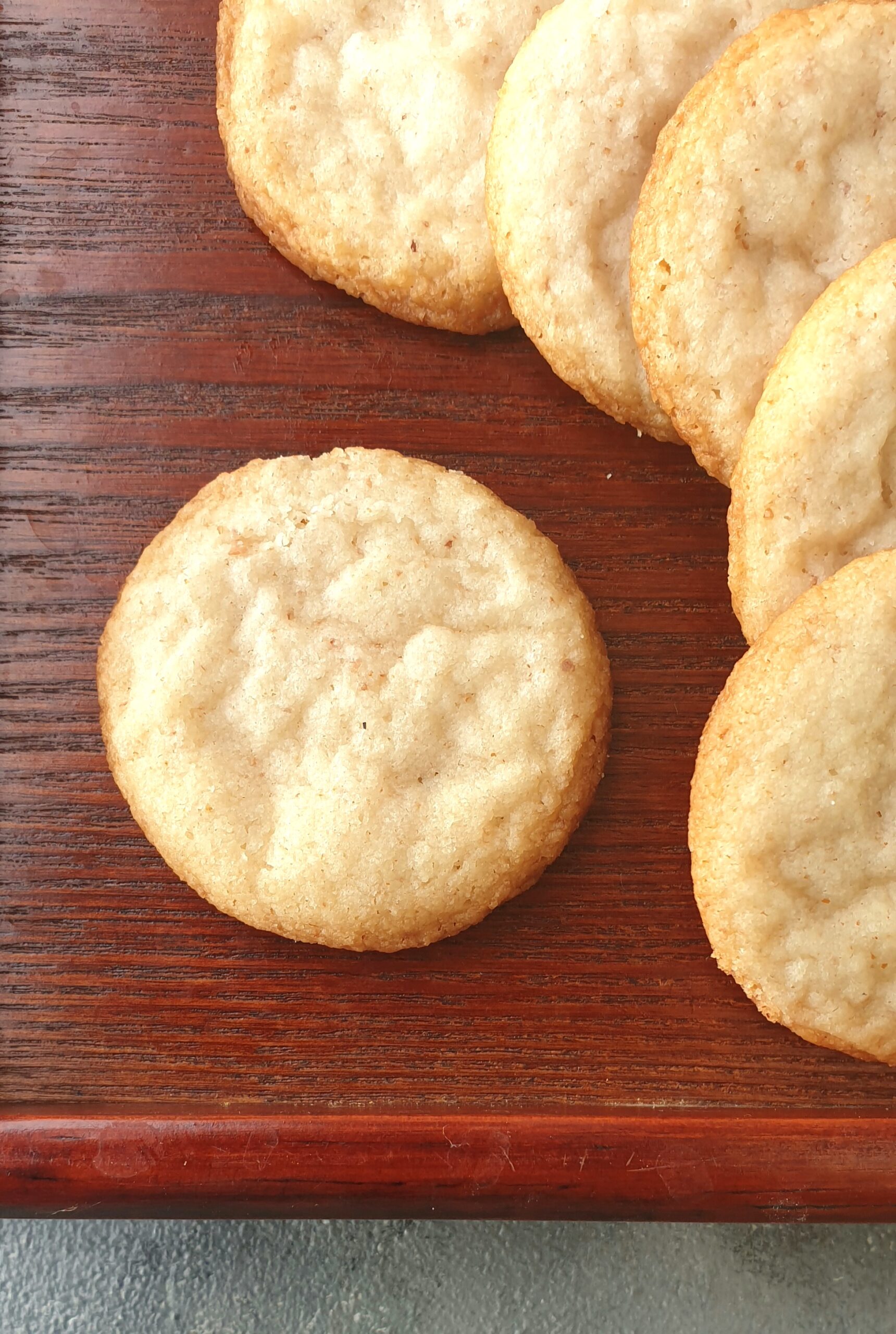 4 ingredient almond cookies FLOURS & FROSTINGS