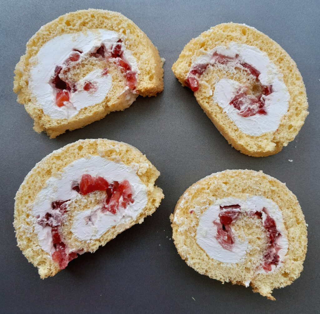 strawberries and cream Swiss roll