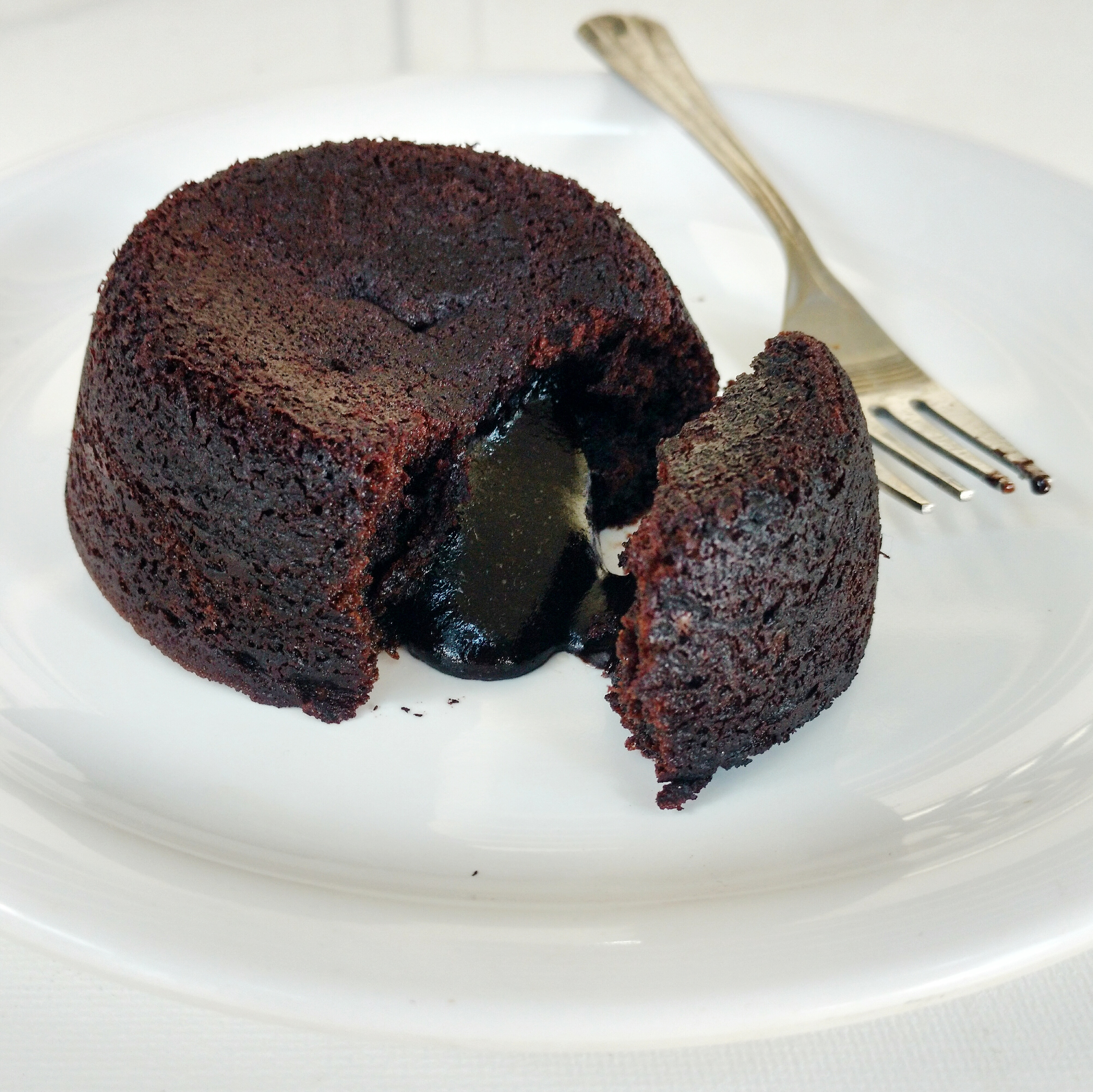 How to Make Chocolate Lava Cake for Two - Wheel of Baking