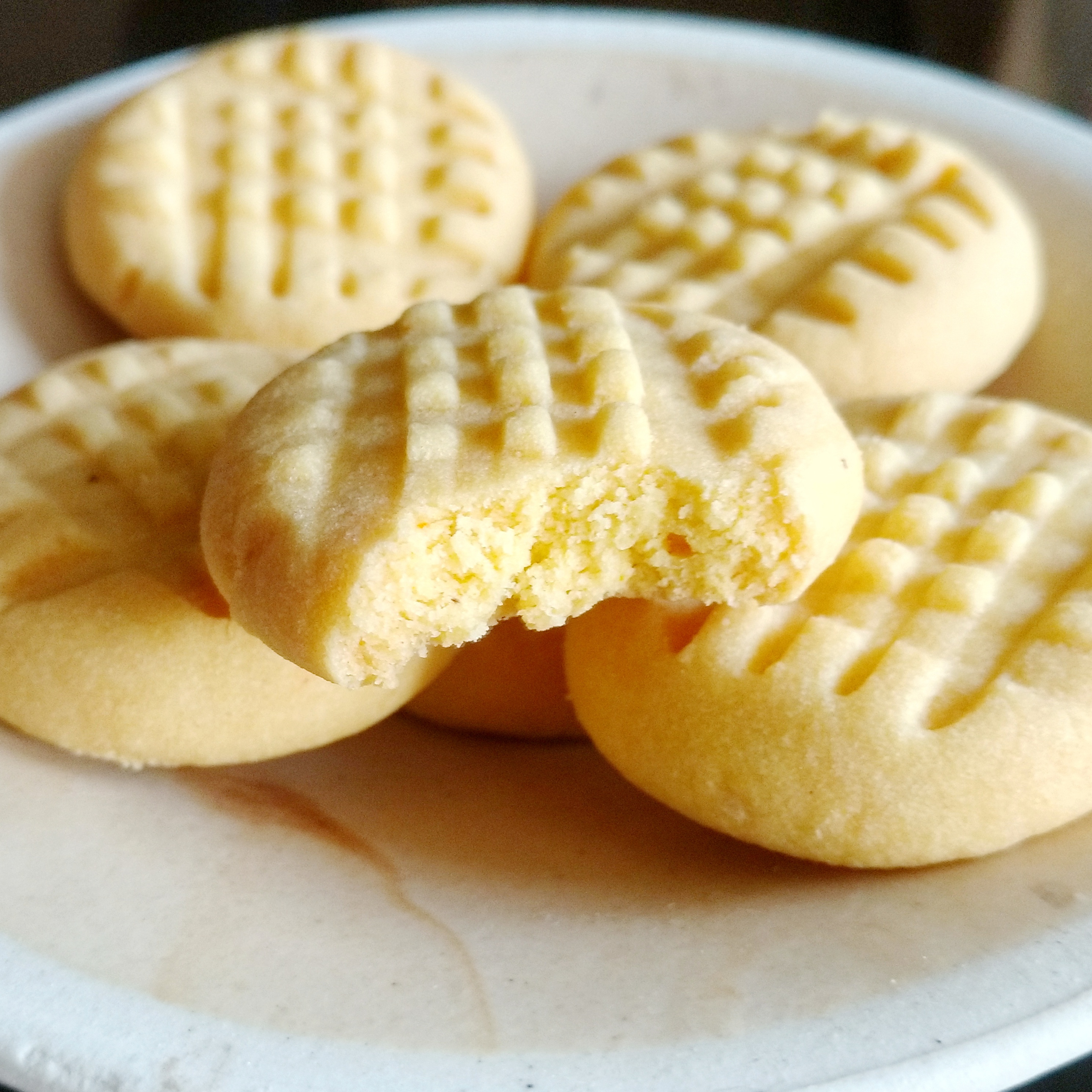 Custard cookies - FLOURS & FROSTINGS