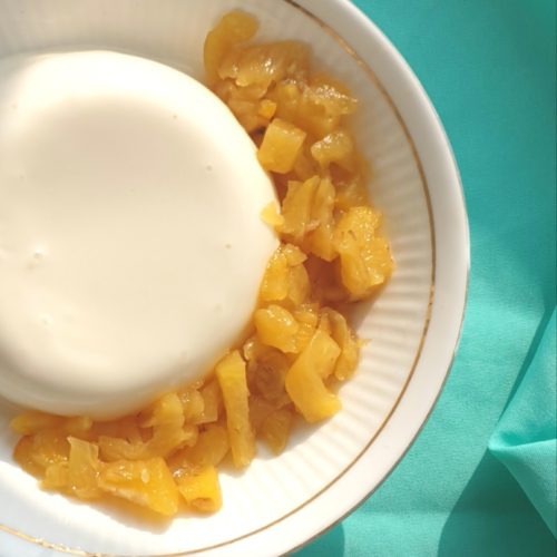 Pineapple frozen yoghurt - FLOURS & FROSTINGS