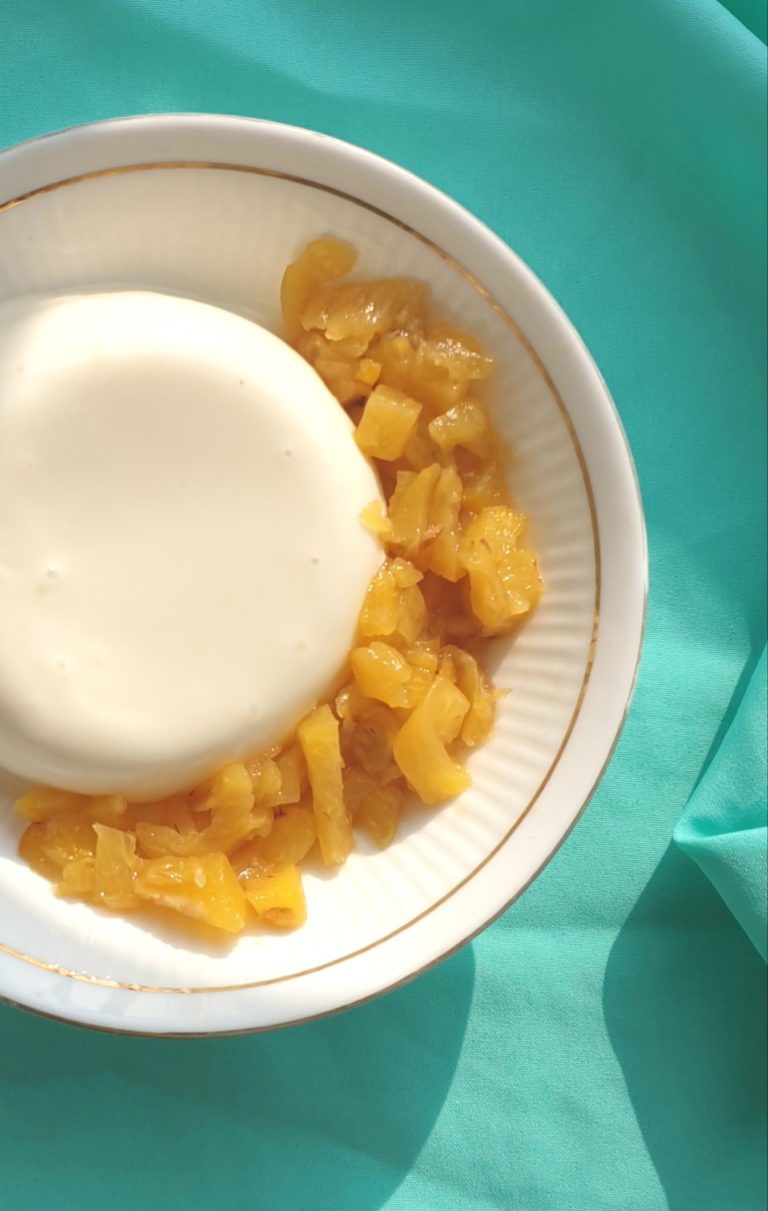 coconut pannacotta with pineapple compote