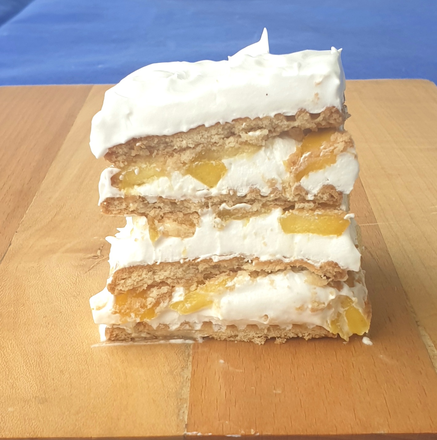 Mango Cake (0.5 Kg) - Chocomans